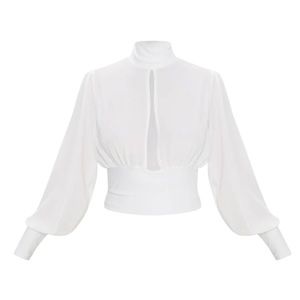 Elegant white ribbed keyhole top S